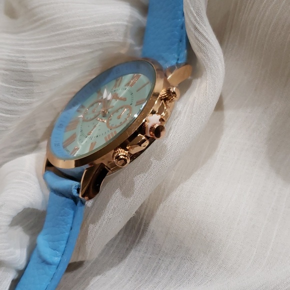 Geneva watch - Picture 2 of 3